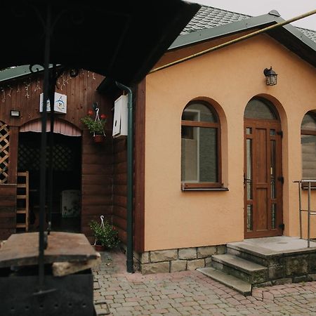 Dereviy Villa Yaremche Eksteriør billede